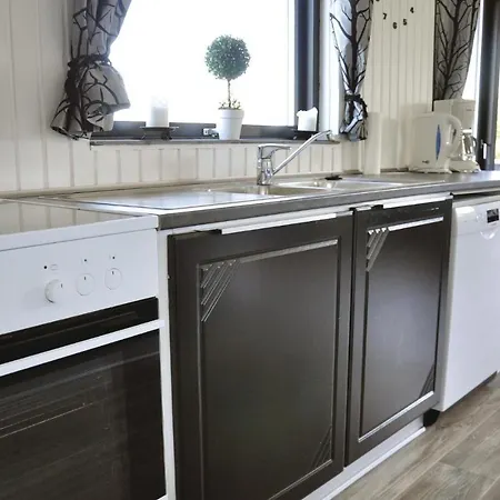 Dom wakacyjny Augustenborg With Sea View 11 *